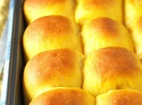 Sweet Potato Dinner Rolls