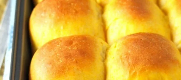 Sweet Potato Dinner Rolls